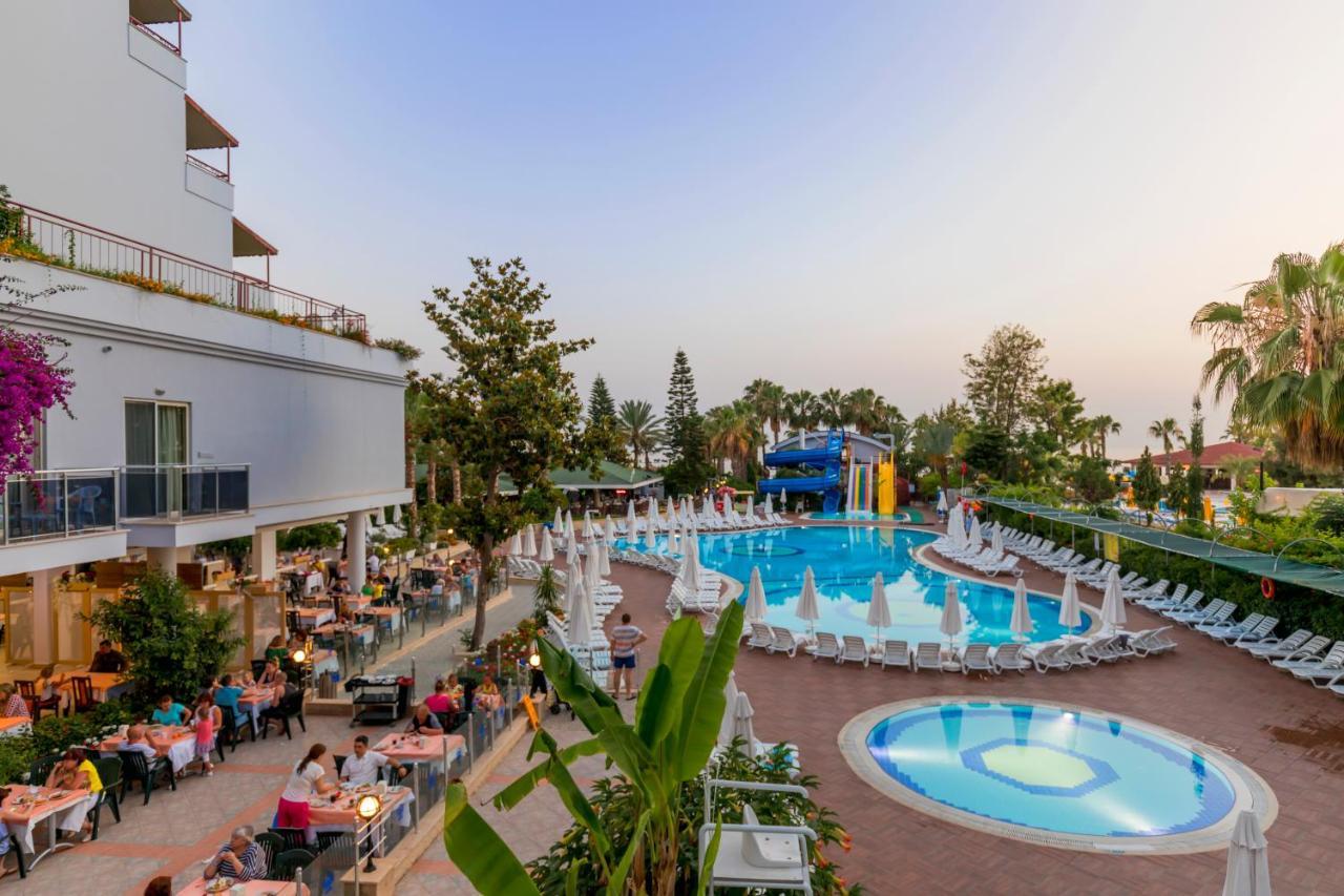 Holiday Park Resort Okurcalar Exterior foto