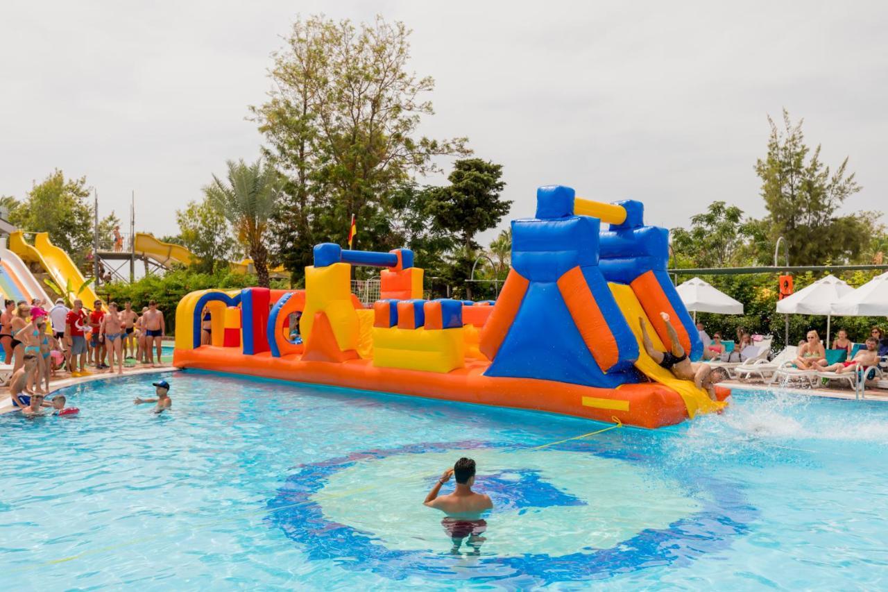 Holiday Park Resort Okurcalar Exterior foto