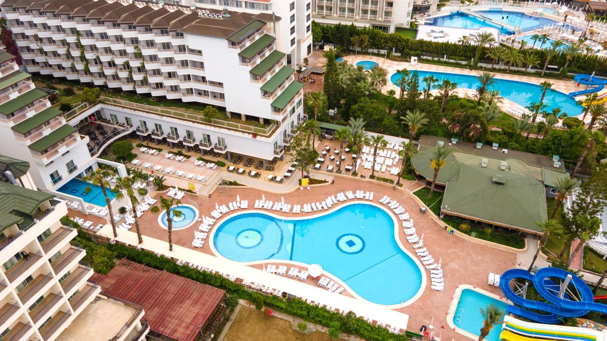 Holiday Park Resort Okurcalar Exterior foto