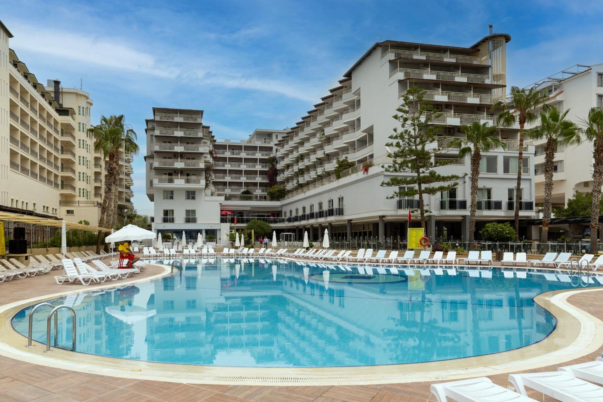Holiday Park Resort Okurcalar Exterior foto